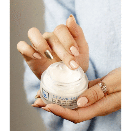 Stamintalis Crema Giorno Pelli Secche | Idratante e Nutriente Profondo 4 Stamintalis Crema Giorno Pelli Secche | Idratante e Nutriente Profondo - immagine 2